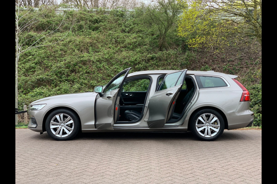 Volvo V60 2.0 D4 Inscription 190PK LEDER FULL 2021 DEALER OH / NETTO EXPORT € 14.950