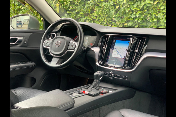 Volvo V60 2.0 D4 Inscription 190PK LEDER FULL 2021 DEALER OH / NETTO EXPORT € 14.950