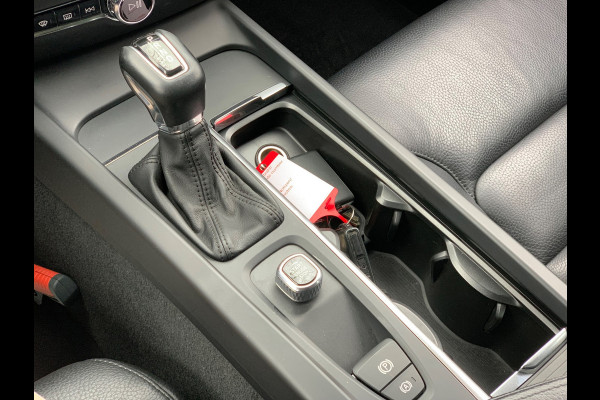 Volvo V60 2.0 D4 Inscription 190PK LEDER FULL 2021 DEALER OH / NETTO EXPORT € 14.950