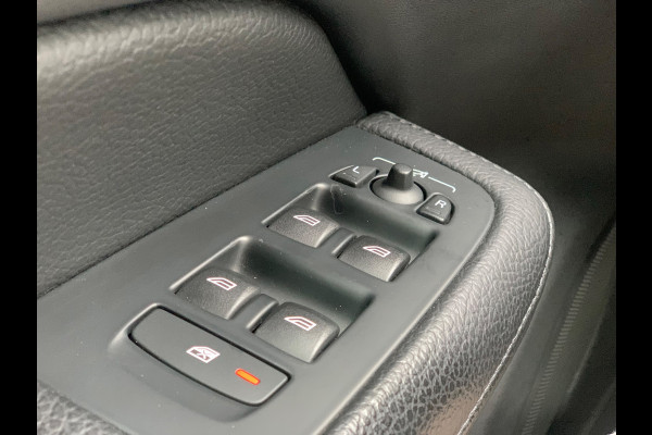 Volvo V60 2.0 D4 Inscription 190PK LEDER FULL 2021 DEALER OH / NETTO EXPORT € 14.950