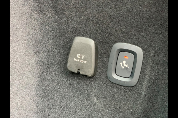 Volvo V60 2.0 D4 Inscription 190PK LEDER FULL 2021 DEALER OH / NETTO EXPORT € 14.950