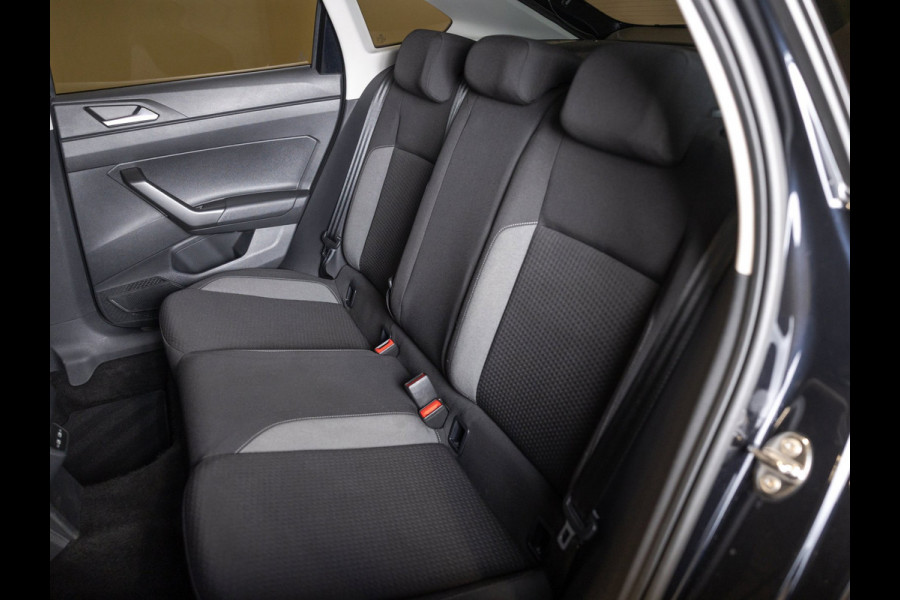 Volkswagen Taigo 1.0 TSI Life Business / 110pk / Achteruitrij camera / Automatische klimaatregeling /