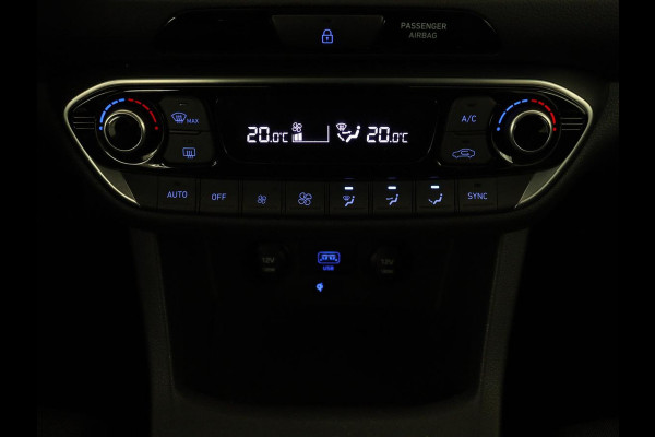 Hyundai i30 1.0 T-GDi MHEV Comfort | Carplay | Camera | Keyless | Navigatie | Climate control | Bluetooth | Cruise control | DAB | Parkeerhulp