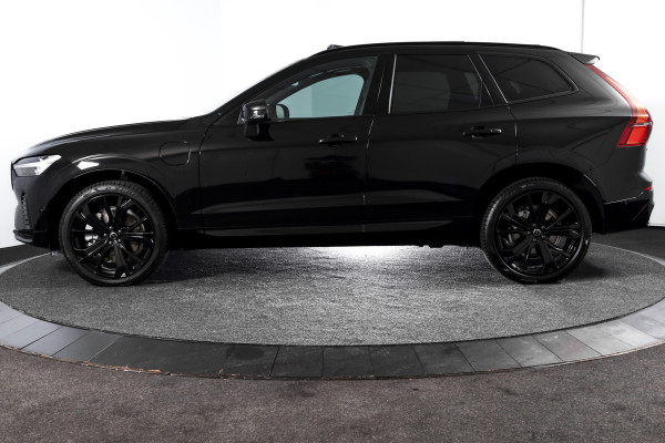Volvo XC60 2.0 T6 Plug-in hybrid AWD Plus Black Edition | Harman/Kardon | S/K-Panodak | Dig. Cockpit | Adapt. Cruise | Elek. Klep | Stoel-+Stuurverw. | 360 Camera | NAV+App. Connect | ECC | LM 21" | 1711