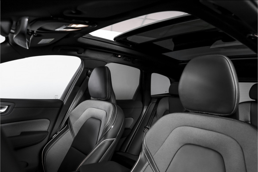 Volvo XC60 2.0 T6 Plug-in hybrid AWD Plus Black Edition | Harman/Kardon | S/K-Panodak | Dig. Cockpit | Adapt. Cruise | Elek. Klep | Stoel-+Stuurverw. | 360 Camera | NAV+App. Connect | ECC | LM 21" | 1711