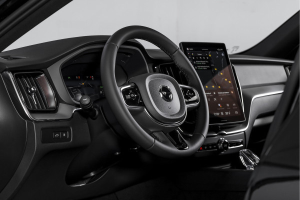Volvo XC60 2.0 T6 Plug-in hybrid AWD Plus Black Edition | Harman/Kardon | S/K-Panodak | Dig. Cockpit | Adapt. Cruise | Elek. Klep | Stoel-+Stuurverw. | 360 Camera | NAV+App. Connect | ECC | LM 21" | 1711
