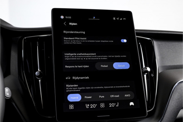 Volvo XC60 2.0 T6 Plug-in hybrid AWD Plus Black Edition | Harman/Kardon | S/K-Panodak | Dig. Cockpit | Adapt. Cruise | Elek. Klep | Stoel-+Stuurverw. | 360 Camera | NAV+App. Connect | ECC | LM 21" | 1711