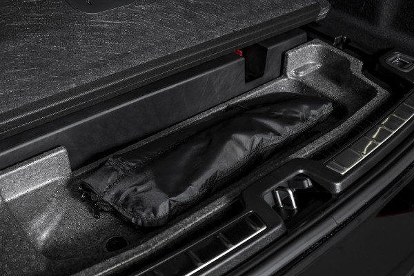 Volvo XC60 2.0 T6 Plug-in hybrid AWD Plus Black Edition | Harman/Kardon | S/K-Panodak | Dig. Cockpit | Adapt. Cruise | Elek. Klep | Stoel-+Stuurverw. | 360 Camera | NAV+App. Connect | ECC | LM 21" | 1711