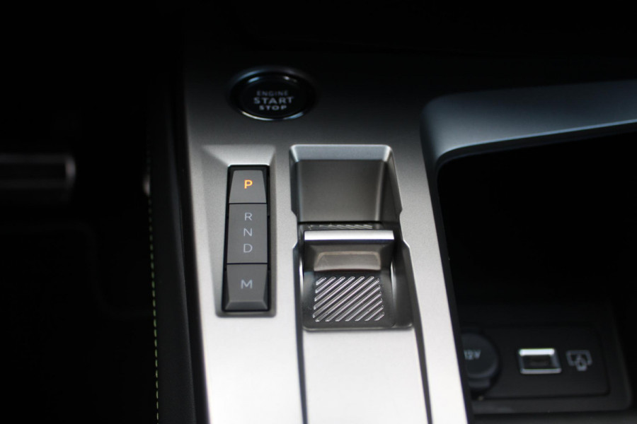 Peugeot 308 SW 1.2 MILD HYBRID 145PK DCS6 GT PACK | ELEKTRISCHE STOEL MET GEHEUGEN FUNCTIE | STOEL VERWARMING | ELEKTRISCHE ACHTERKLEP | 360° CAMERA | KEYLESS ENTRY/START | ADAPTIVE CRUISE CONTROL | 19" LICHTMETALEN VELGEN | DRAADLOZE TELEFOONLADER | DRAADLOZE APPLE CARPLAY/ANDROID AUTO | NAVIGATIE | ALCANTARA BEKLEDING | DAB+ RADIO | DODEHOEK DETECTIE |