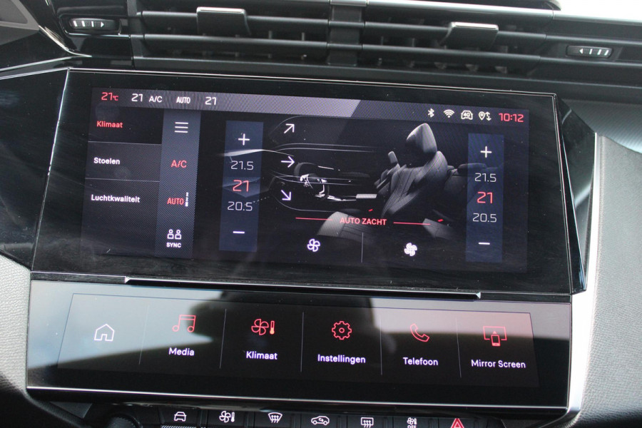 Peugeot 308 SW 1.2 MILD HYBRID 145PK DCS6 GT PACK | ELEKTRISCHE STOEL MET GEHEUGEN FUNCTIE | STOEL VERWARMING | ELEKTRISCHE ACHTERKLEP | 360° CAMERA | KEYLESS ENTRY/START | ADAPTIVE CRUISE CONTROL | 19" LICHTMETALEN VELGEN | DRAADLOZE TELEFOONLADER | DRAADLOZE APPLE CARPLAY/ANDROID AUTO | NAVIGATIE | ALCANTARA BEKLEDING | DAB+ RADIO | DODEHOEK DETECTIE |