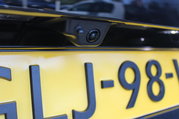 Peugeot 308 SW 1.2 MILD HYBRID 145PK DCS6 GT PACK | ELEKTRISCHE STOEL MET GEHEUGEN FUNCTIE | STOEL VERWARMING | ELEKTRISCHE ACHTERKLEP | 360° CAMERA | KEYLESS ENTRY/START | ADAPTIVE CRUISE CONTROL | 19" LICHTMETALEN VELGEN | DRAADLOZE TELEFOONLADER | DRAADLOZE APPLE CARPLAY/ANDROID AUTO | NAVIGATIE | ALCANTARA BEKLEDING | DAB+ RADIO | DODEHOEK DETECTIE |