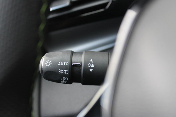 Peugeot 308 SW 1.2 MILD HYBRID 145PK DCS6 GT PACK | ELEKTRISCHE STOEL MET GEHEUGEN FUNCTIE | STOEL VERWARMING | ELEKTRISCHE ACHTERKLEP | 360° CAMERA | KEYLESS ENTRY/START | ADAPTIVE CRUISE CONTROL | 19" LICHTMETALEN VELGEN | DRAADLOZE TELEFOONLADER | DRAADLOZE APPLE CARPLAY/ANDROID AUTO | NAVIGATIE | ALCANTARA BEKLEDING | DAB+ RADIO | DODEHOEK DETECTIE |