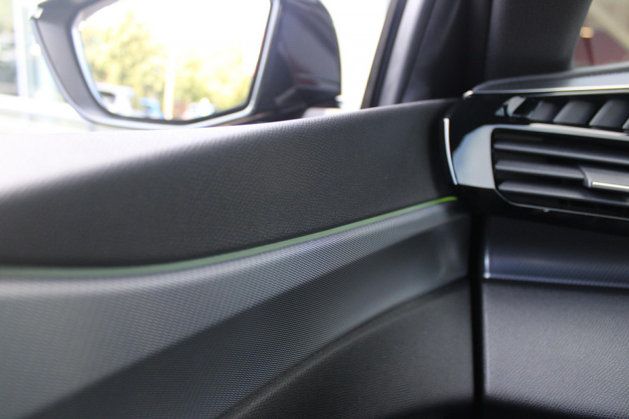 Peugeot 308 SW 1.2 MILD HYBRID 145PK DCS6 GT PACK | ELEKTRISCHE STOEL MET GEHEUGEN FUNCTIE | STOEL VERWARMING | ELEKTRISCHE ACHTERKLEP | 360° CAMERA | KEYLESS ENTRY/START | ADAPTIVE CRUISE CONTROL | 19" LICHTMETALEN VELGEN | DRAADLOZE TELEFOONLADER | DRAADLOZE APPLE CARPLAY/ANDROID AUTO | NAVIGATIE | ALCANTARA BEKLEDING | DAB+ RADIO | DODEHOEK DETECTIE |