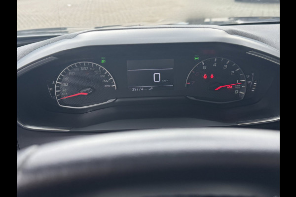 Peugeot 2008 1.2 PureTech 100 Active - Nieuw Model I Apple CarPaly / Navigatie I Airco I LED & PDC I Dealer onderhouden