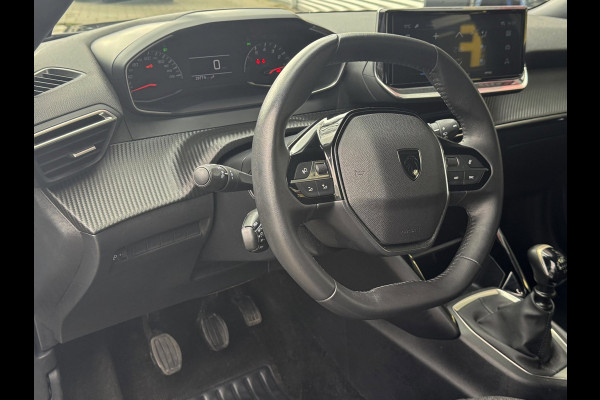 Peugeot 2008 1.2 PureTech 100 Active - Nieuw Model I Apple CarPaly / Navigatie I Airco I LED & PDC I Dealer onderhouden