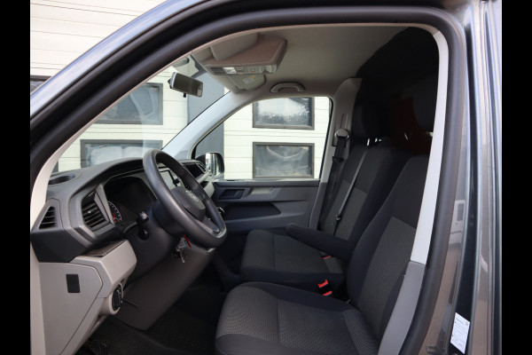 Volkswagen Transporter 2.0 TDI 111pk Euro 6 - Lang L2 - Trekhaak - Cruise - 3 Zits