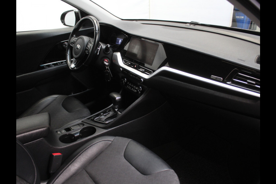 Kia Niro 1.6 GDi Hybrid DynamicLine CARPLAY | CAMERA | DAB | CLIMATE | PDC | LMV16 | HALFLEER | ADAPCRUISE | LED | NAVI | TREKHAAK