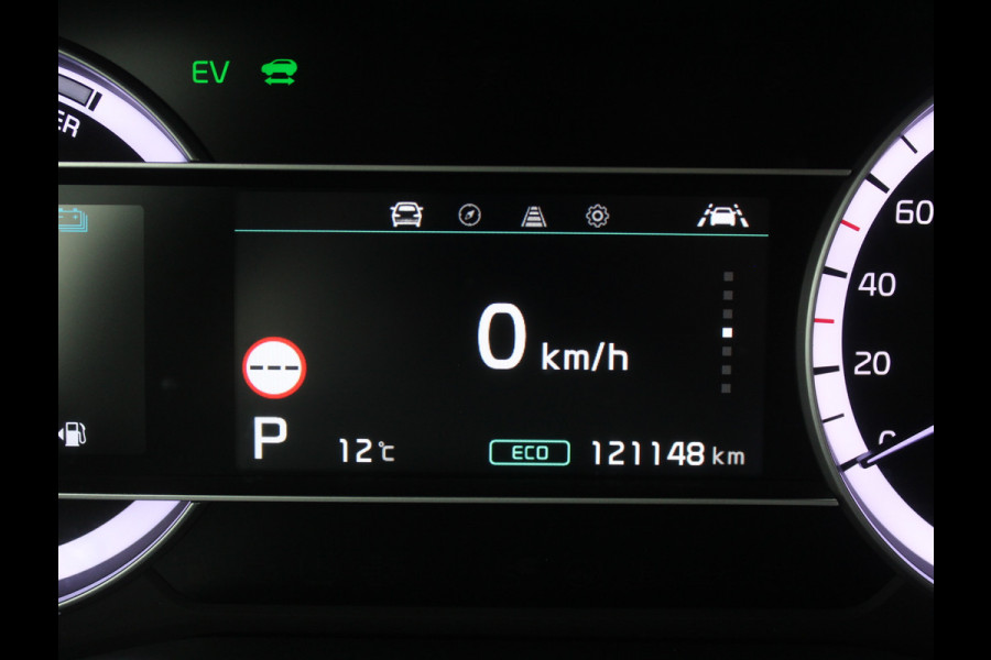 Kia Niro 1.6 GDi Hybrid DynamicLine CARPLAY | CAMERA | DAB | CLIMATE | PDC | LMV16 | HALFLEER | ADAPCRUISE | LED | NAVI | TREKHAAK