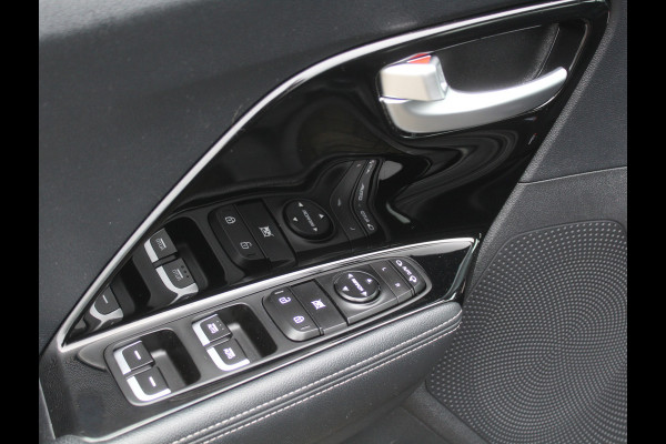 Kia Niro 1.6 GDi Hybrid DynamicLine CARPLAY | CAMERA | DAB | CLIMATE | PDC | LMV16 | HALFLEER | ADAPCRUISE | LED | NAVI | TREKHAAK