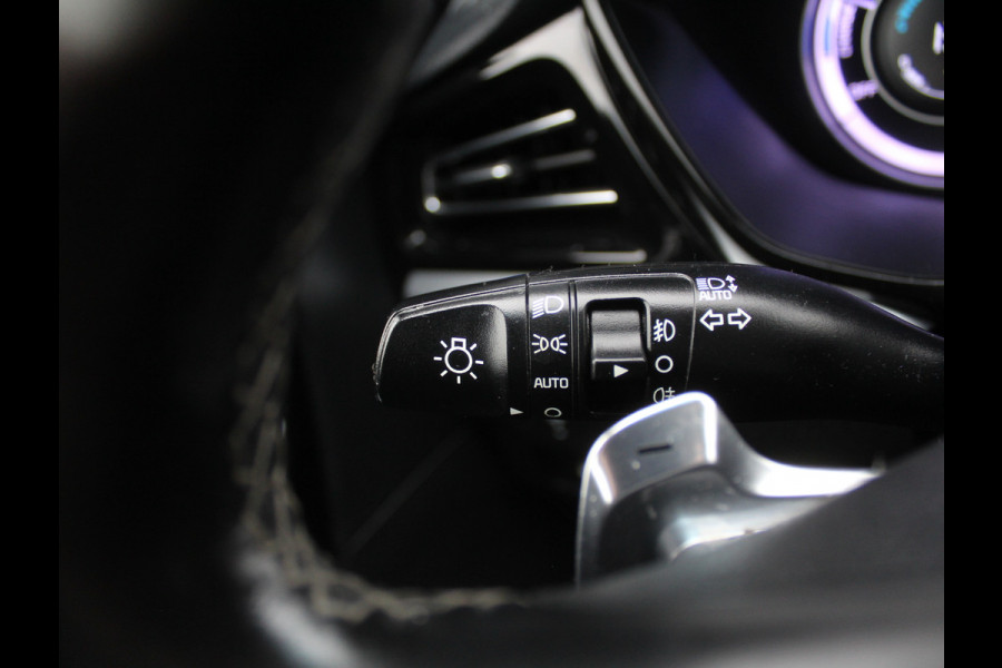 Kia Niro 1.6 GDi Hybrid DynamicLine CARPLAY | CAMERA | DAB | CLIMATE | PDC | LMV16 | HALFLEER | ADAPCRUISE | LED | NAVI | TREKHAAK