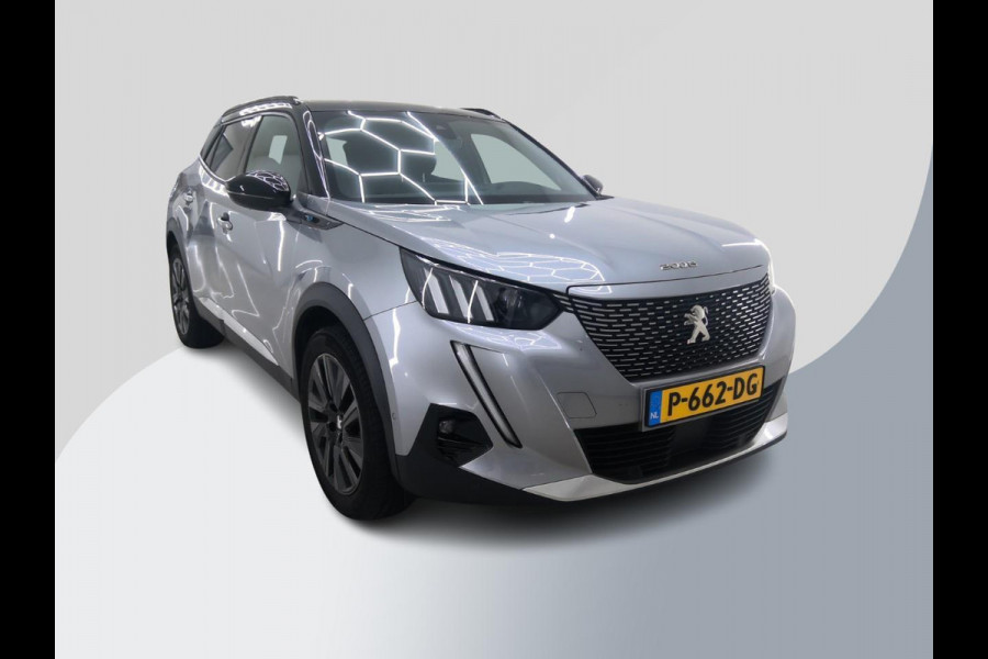 Peugeot e-2008 EV GT Pack 50 kWh | 25.500 KM | SOH 92% | Panorama dak |