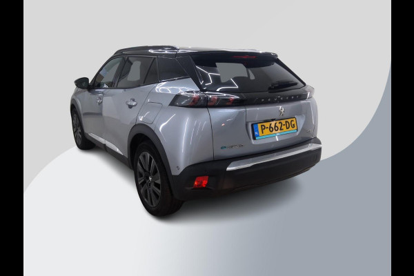 Peugeot e-2008 EV GT Pack 50 kWh | 25.500 KM | SOH 92% | Panorama dak |