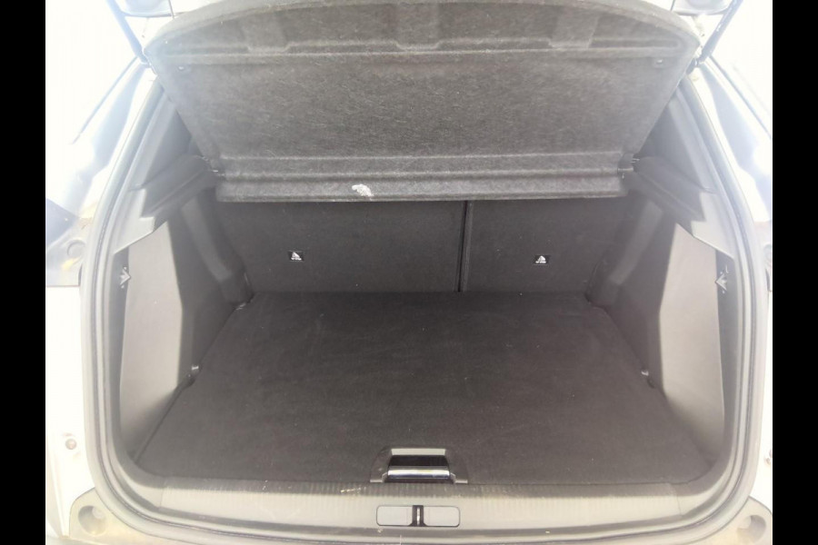 Peugeot e-2008 EV GT Pack 50 kWh | 25.500 KM | SOH 92% | Panorama dak |