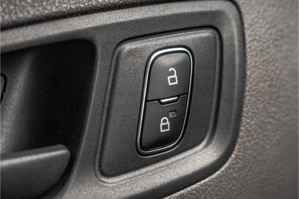 Ford Transit Connect 1.5 EcoBlue | Cruise | PDC | Airco | Victron Omvormer | Trekhaak