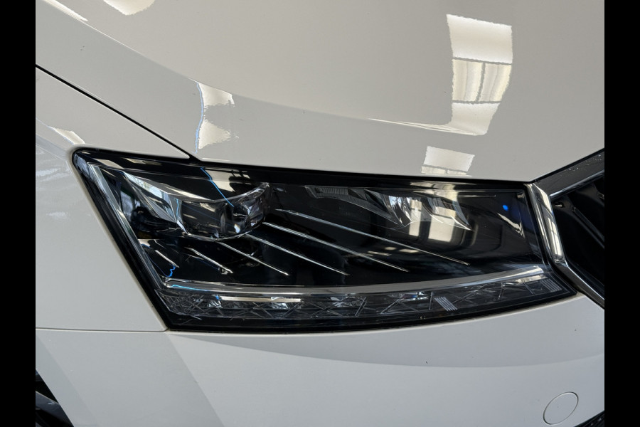 Škoda Fabia Combi 1.0 Business Edition Panoramadak Carplay Full-led