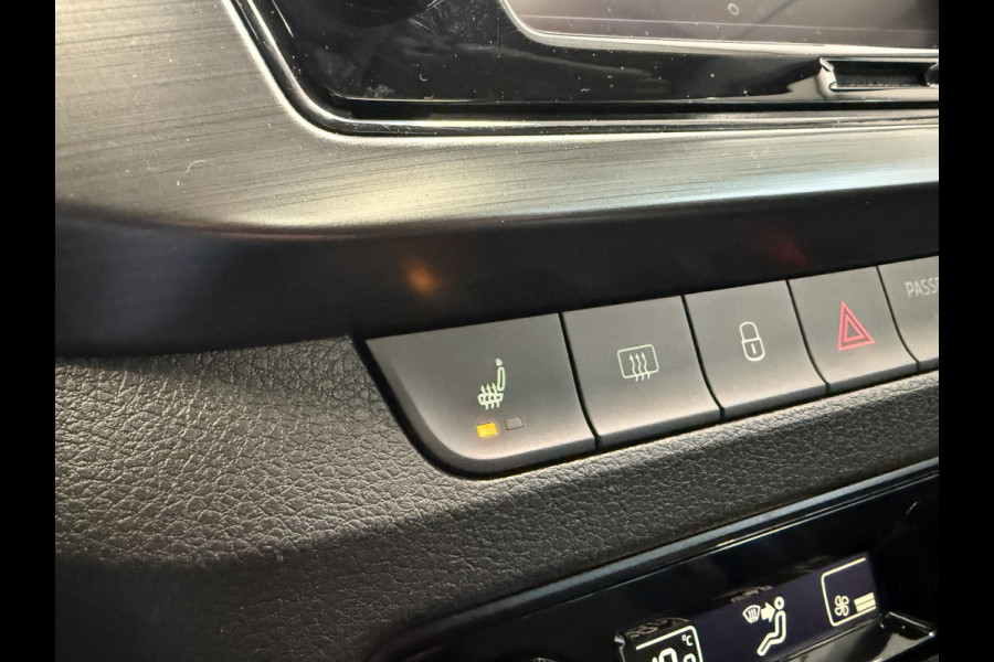 Škoda Fabia Combi 1.0 Business Edition Panoramadak Carplay Full-led