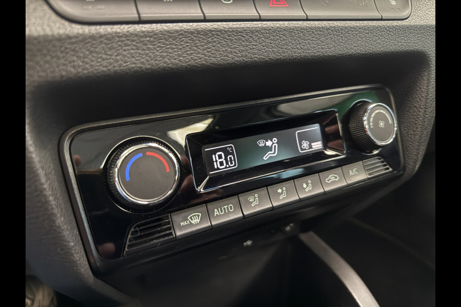 Škoda Fabia Combi 1.0 Business Edition Panoramadak Carplay Full-led