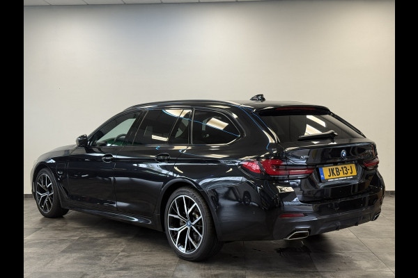 BMW 5 Serie Touring 530e xDrive Business Edition Plus M Sport ACC Co-Pilot Panoramadak