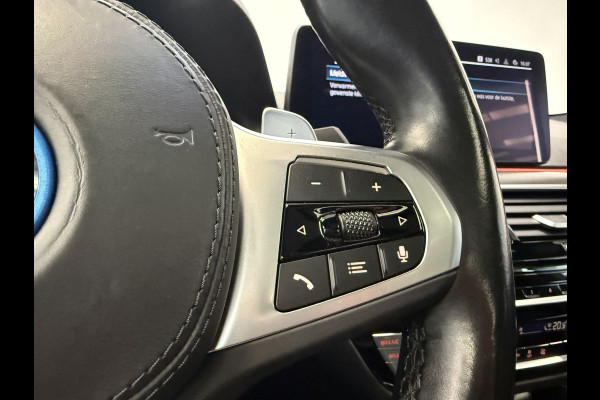 BMW 5 Serie Touring 530e xDrive Business Edition Plus M Sport ACC Co-Pilot Panoramadak