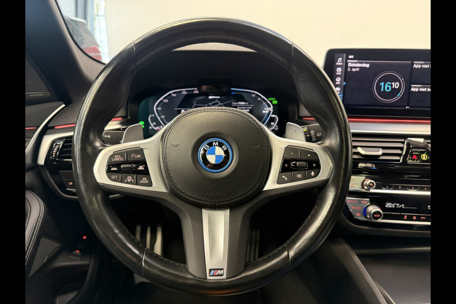 BMW 5 Serie Touring 530e xDrive Business Edition Plus M Sport ACC Co-Pilot Panoramadak
