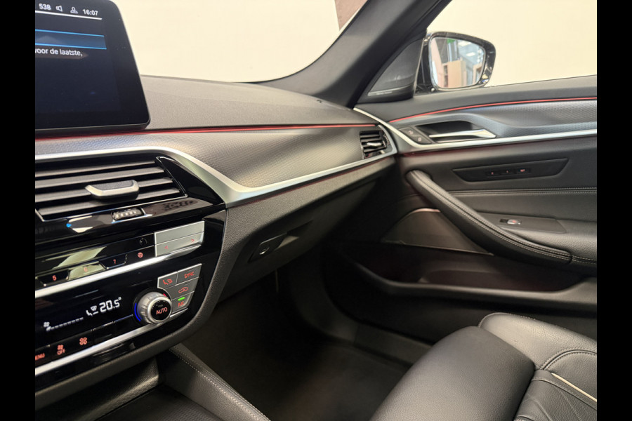 BMW 5 Serie Touring 530e xDrive Business Edition Plus M Sport ACC Co-Pilot Panoramadak