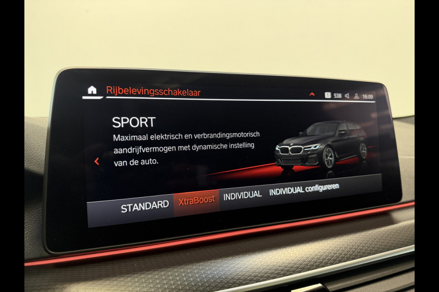 BMW 5 Serie Touring 530e xDrive Business Edition Plus M Sport ACC Co-Pilot Panoramadak
