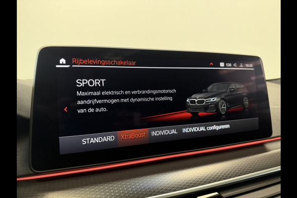 BMW 5 Serie Touring 530e xDrive Business Edition Plus M Sport ACC Co-Pilot Panoramadak
