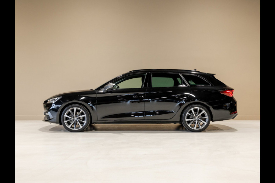 Seat Leon Sportstourer 1.5 TSI FR / 150pk / Stoel en stuur verwaming / Achteruitrij camera /