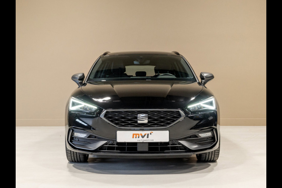 Seat Leon Sportstourer 1.5 TSI FR / 150pk / Stoel en stuur verwaming / Achteruitrij camera /
