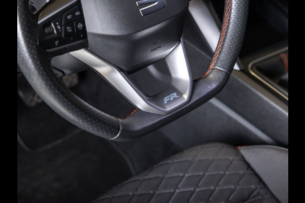 Seat Leon Sportstourer 1.5 TSI FR / 150pk / Stoel en stuur verwaming / Achteruitrij camera /