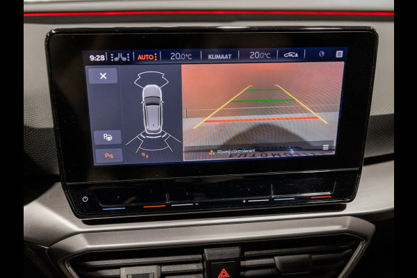 Seat Leon Sportstourer 1.5 TSI FR / 150pk / Stoel en stuur verwaming / Achteruitrij camera /
