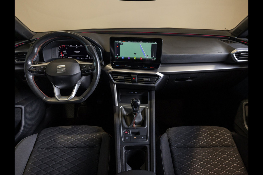 Seat Leon Sportstourer 1.5 TSI FR / 150pk / Stoel en stuur verwaming / Achteruitrij camera /