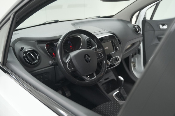 Renault Captur TCe 150 EDC Intens | Trekhaak | Camera | Dodehoekdetectie | Navigatie