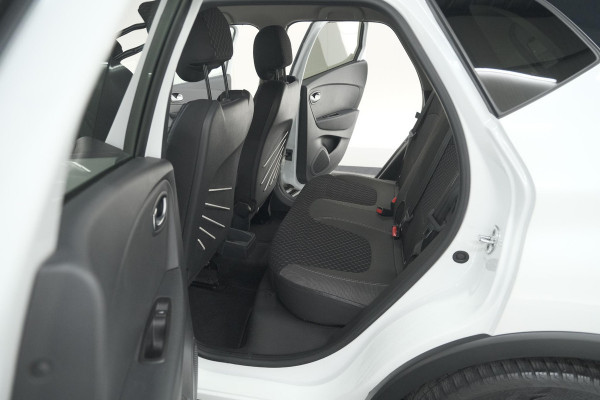 Renault Captur TCe 150 EDC Intens | Trekhaak | Camera | Dodehoekdetectie | Navigatie