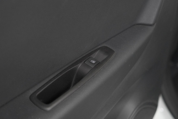 Renault Captur TCe 150 EDC Intens | Trekhaak | Camera | Dodehoekdetectie | Navigatie