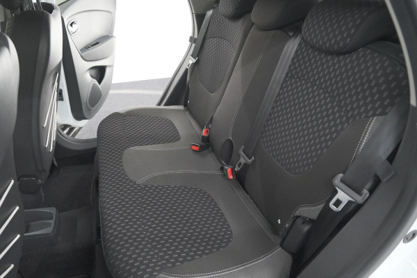 Renault Captur TCe 150 EDC Intens | Trekhaak | Camera | Dodehoekdetectie | Navigatie