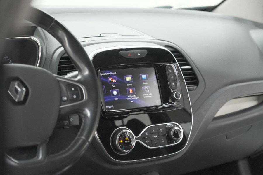 Renault Captur TCe 150 EDC Intens | Trekhaak | Camera | Dodehoekdetectie | Navigatie