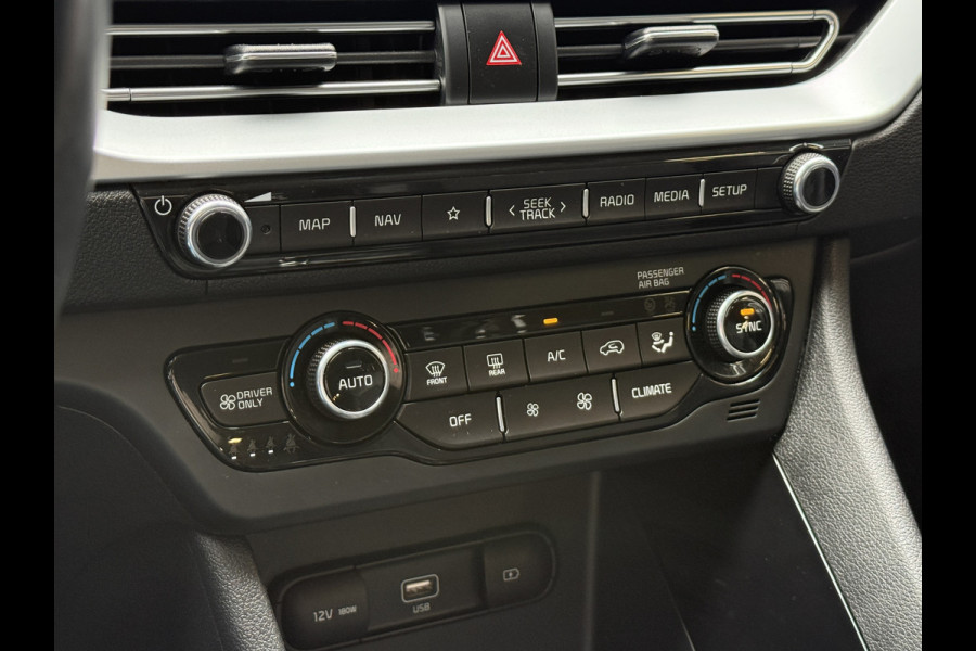 Kia Niro 1.6 GDi Hybrid DynamicLine | Camera | Apple Carplay | Climate Control
