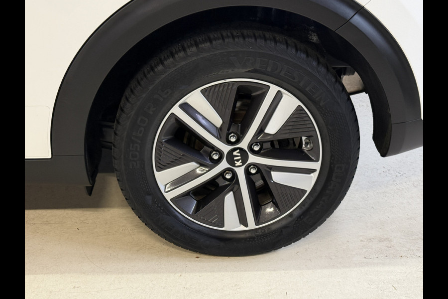 Kia Niro 1.6 GDi Hybrid DynamicLine | Camera | Apple Carplay | Climate Control