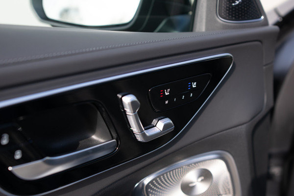Mercedes-Benz C-Klasse 300 e AMG Magno|Nappa|Night|Rij-assistentie Plus|Keyless-Go|Stoelkoeling|Pano|360°|Burmester|19''